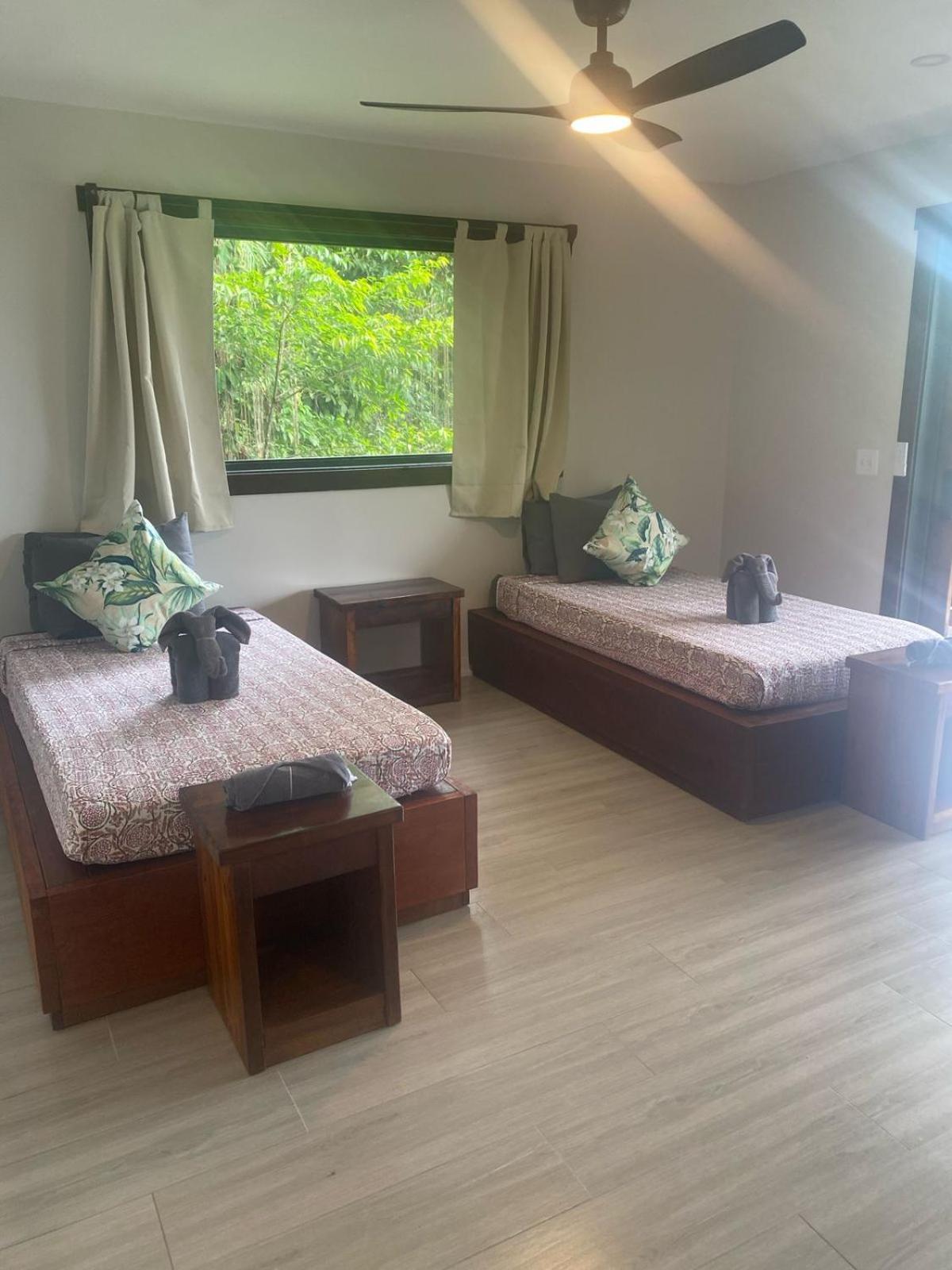 Roam Yoga & Wellness Lodge Bocas del Toro Extérieur photo